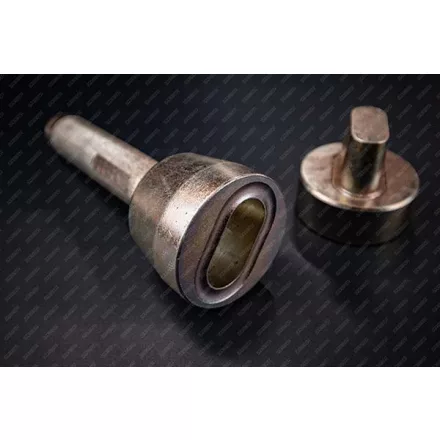 Ovál ringli összeütő fordított 42 × 22 mm