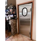 Rozsdamentes lengőajtó 700 × 2100 mm